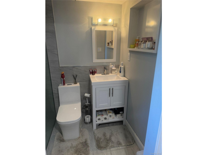 Welcome to 784 S. Ocean Ave, Freeport! This well-maintained 4 - photo 4