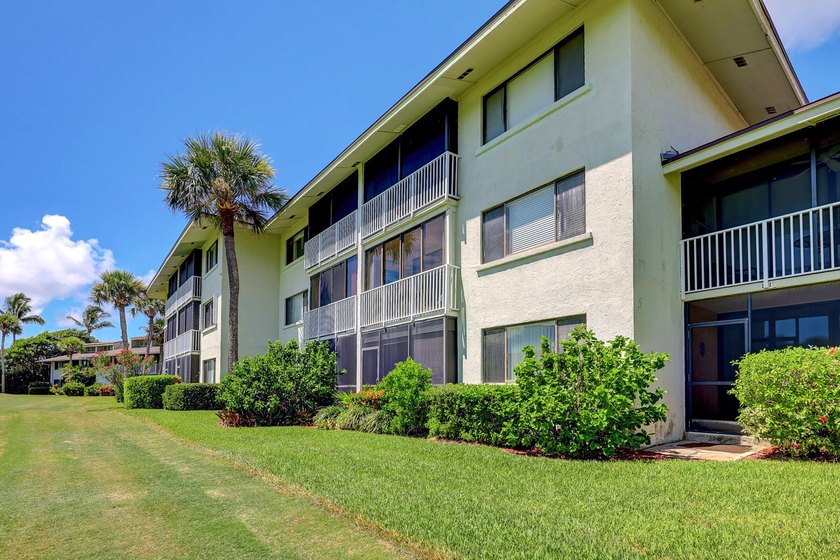 Beautiful 1-bedroom 1-bath furnished * Golf Villa* condo at - photo 29