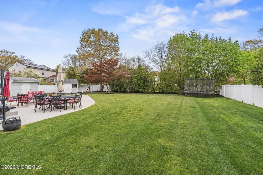 Stunning Colonial set on a beautifully landscaped property with - photo 40