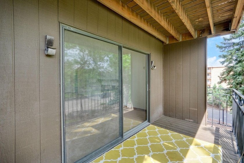 This Edina location is within minutes of a vast array of - photo 8
