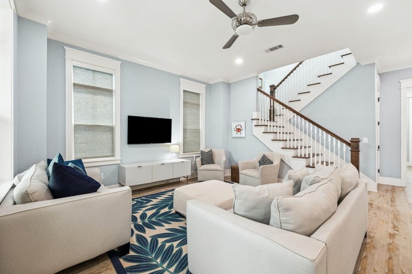 Welcome to your dream retreat, nestled in the serene community - photo 17