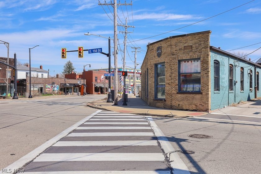 Fantastic opportunity to own a building in the heart of the - photo 3