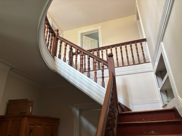 Dreams Do Come True Here! A large Victorian with a garage apt &amp; - photo 11