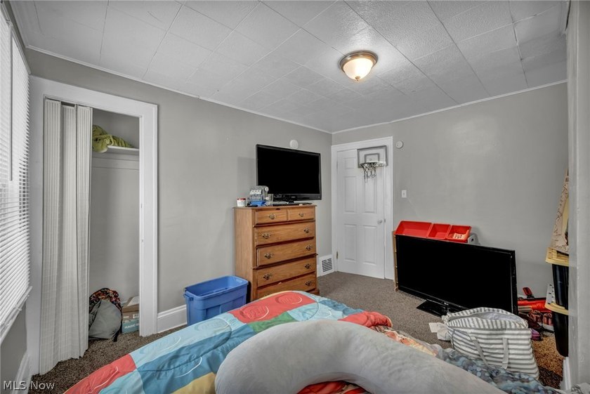 ATTENTION INVESTORS! Turnkey rental offering strong, consistent - photo 14