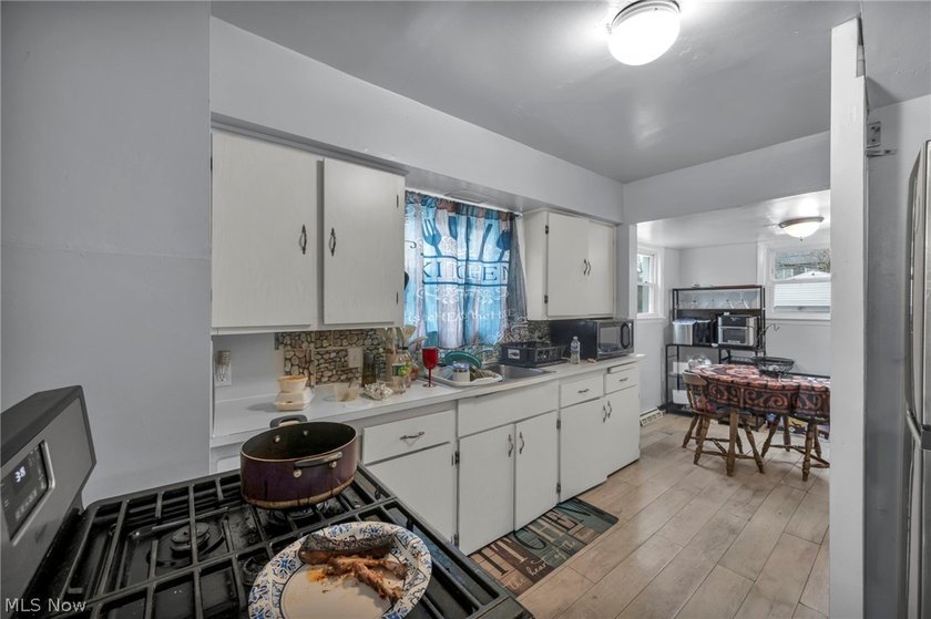 ATTENTION INVESTORS! Turnkey rental offering strong, consistent - photo 17