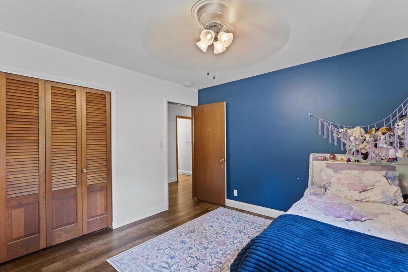 BEST OF BOTH WORLDS - Oconomowoc schools and amenities + Ixonia - photo 23
