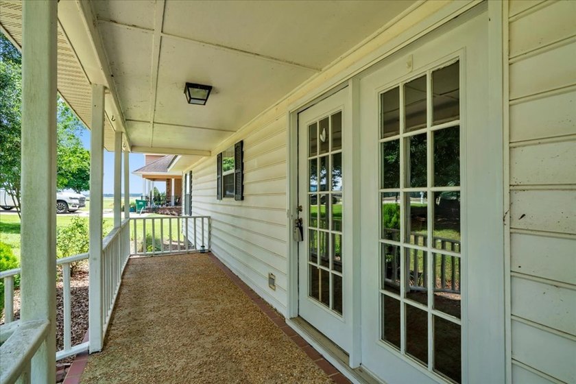 Welcome to a fisherman's paradise in the desirable Limestone - photo 11