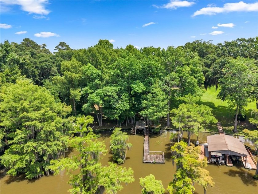 Welcome to a fisherman's paradise in the desirable Limestone - photo 12