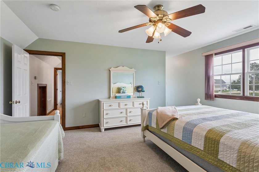 Wonderful Location in River Bank Acres in the heart of - photo 23