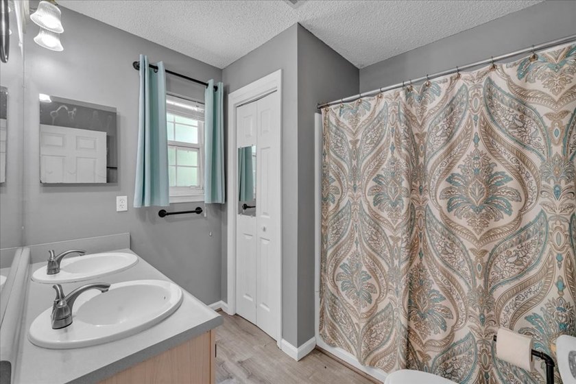 Welcome to a fisherman's paradise in the desirable Limestone - photo 32