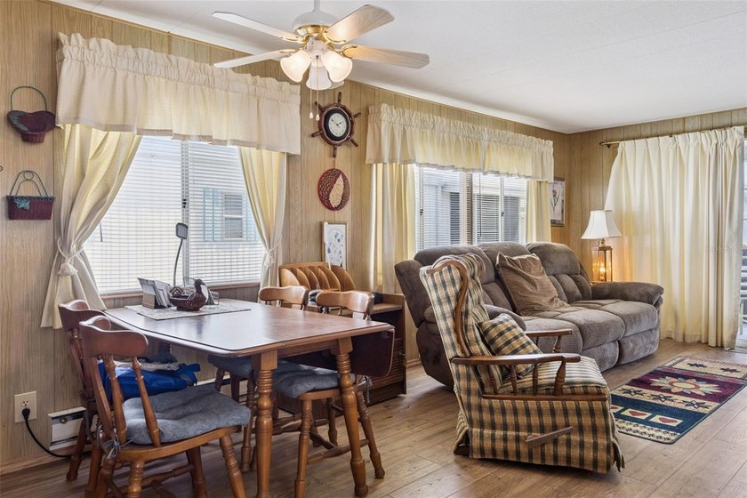 Under contract-accepting backup offers. Welcome to easy Florida - photo 7