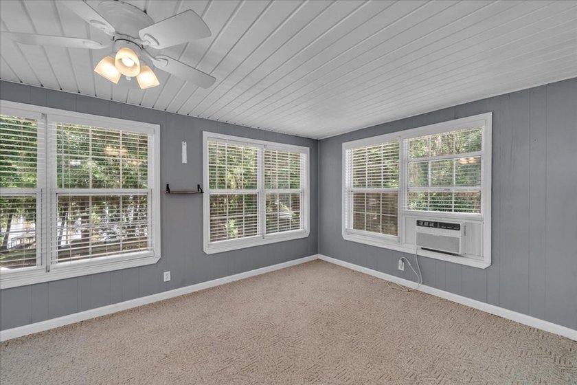 Welcome to a fisherman's paradise in the desirable Limestone - photo 43