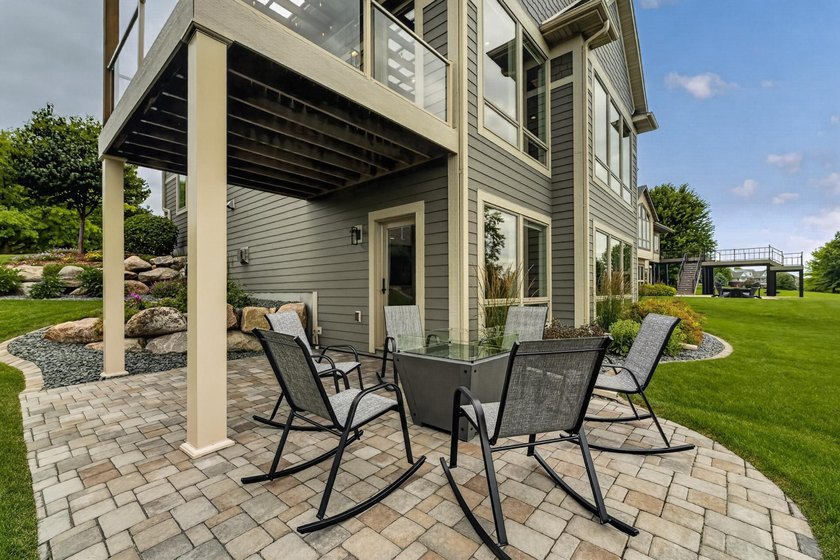Some homes are new. This one is better. Lovingly maintained and - photo 9