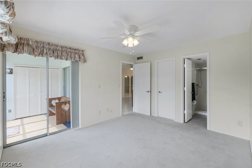 Enjoy affordable, low-maintenance Florida living in this - photo 19
