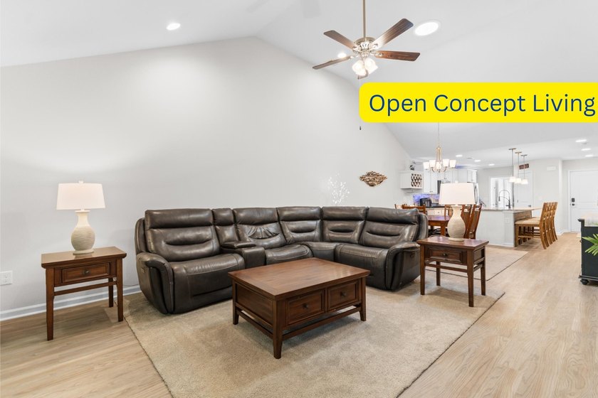 Here's your chance to live in a Palm Lakes community! It's - photo 4