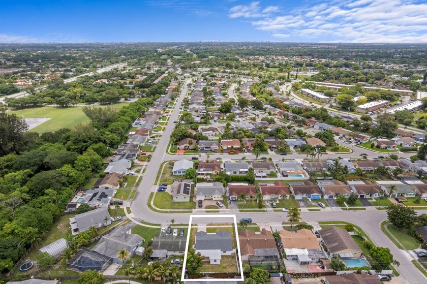 ABSOLUTELY GORGEOUS SINGLE FAMILY HOME | PRIME BOCA RATON - photo 26