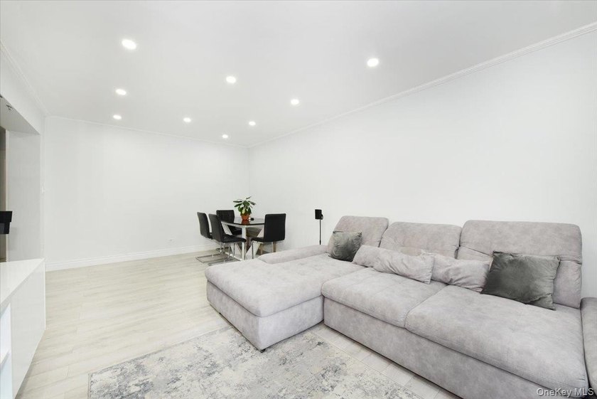 Welcome to this beautifully renovated 2-bedroom, 1-bath co-op - photo 12