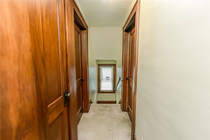 A fantastic value in the highly desirable Homestead Heights - photo 13