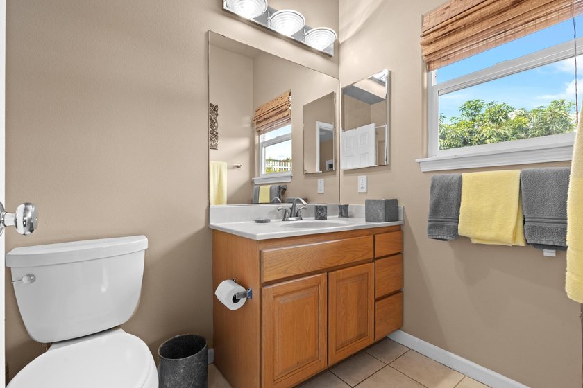Located in the desirable Kona Vistas community, this - photo 21