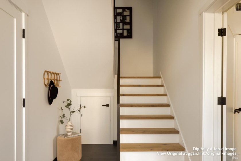 Welcome to 709 C Street - a light-filled, new construction - photo 13