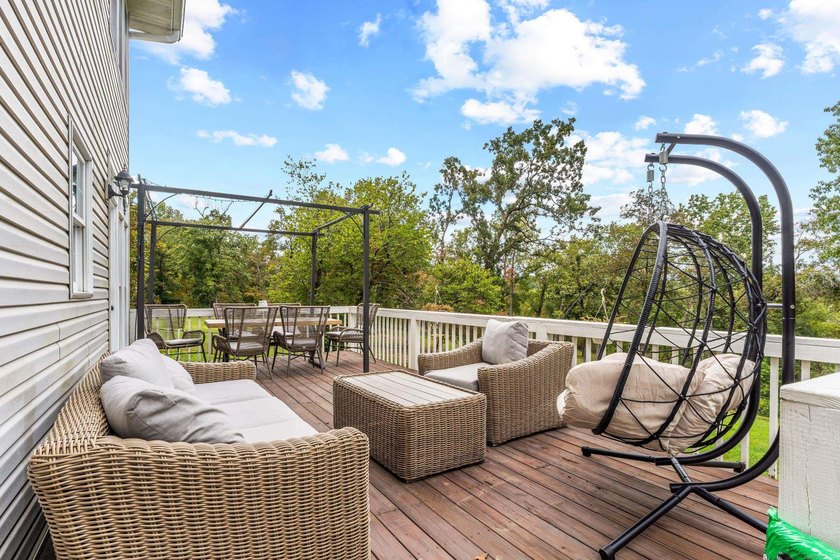 Experience refined lake living in this estate-style custom home - photo 35