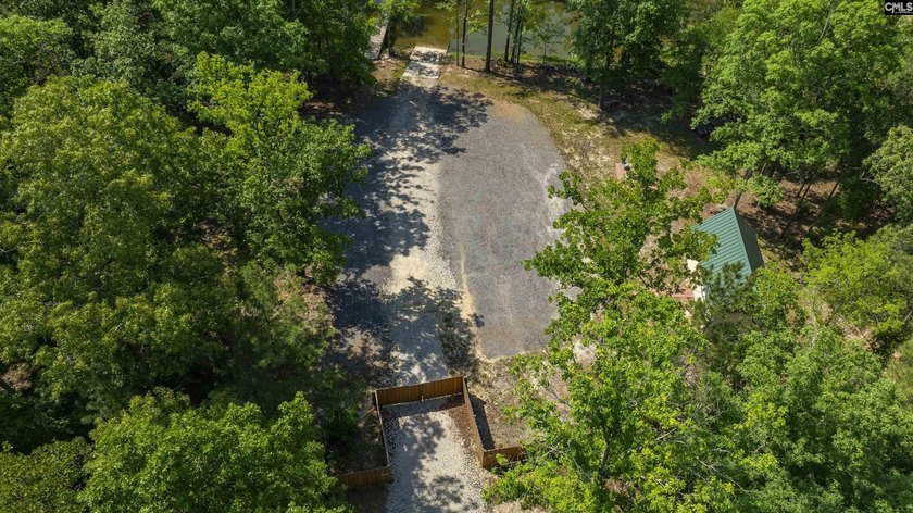 +/-10.74-acre tract offering licensed lake access to Lake Murray - photo 31