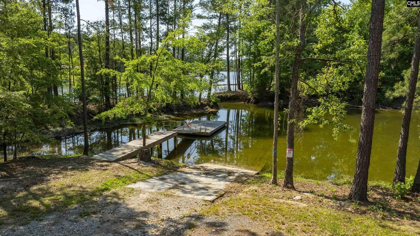 +/-10.74-acre tract offering licensed lake access to Lake Murray - photo 34