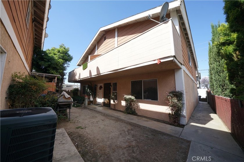 LONG BEACH TRIPLEX (SOUTH OF PCH), BUILT IN 1988 (Click the 360 - photo 5