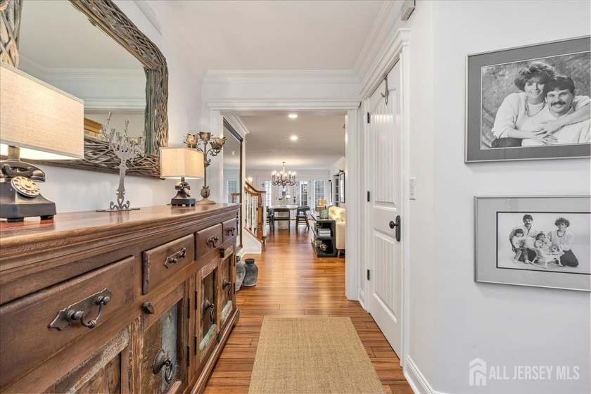 A rare offering where exceptional design meets extraordinary - photo 3