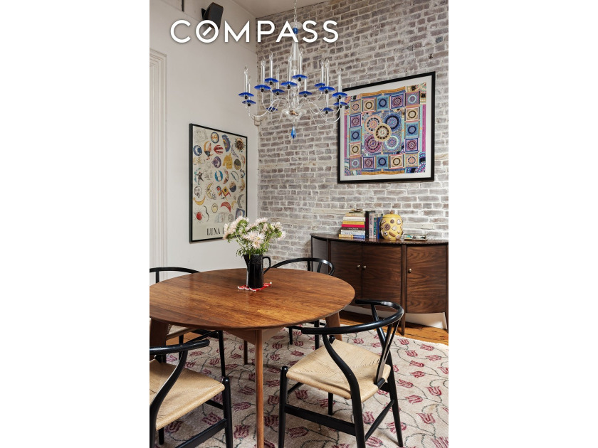 Rare full-floor 2 bed penthouse condo that soars quietly above - photo 11