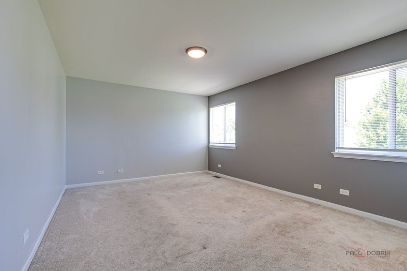 Welcome home to this beautifully updated 3-bedroom, 2.5-bath - photo 25