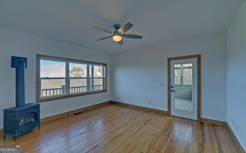 Step into this 3-bedroom, 3.5-bath mountain retreat in scenic - photo 42