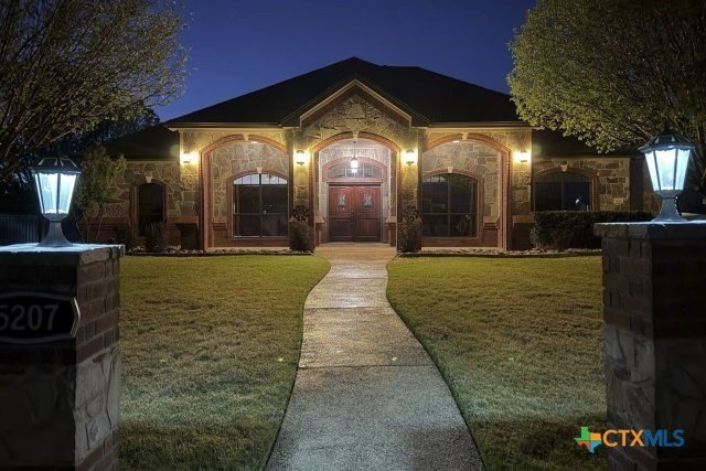 Welcome to 5207 Driftwood Court, an exceptional residence - photo 3
