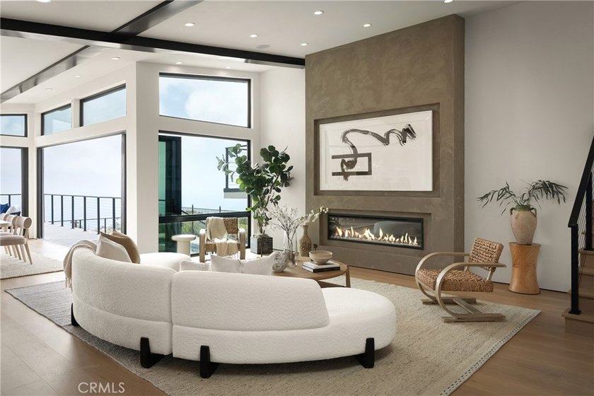 MALIBU TO CATALINA OCEAN VIEWS | COMPLETE NEW RENOVATION | 5 BED - photo 4