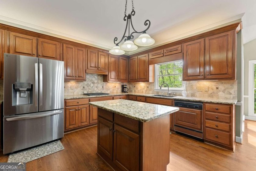 Welcome to 1202 Chadwick Lake Drive-where space, style, and - photo 20