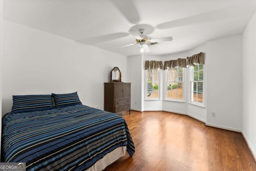 Welcome to 1202 Chadwick Lake Drive-where space, style, and - photo 25