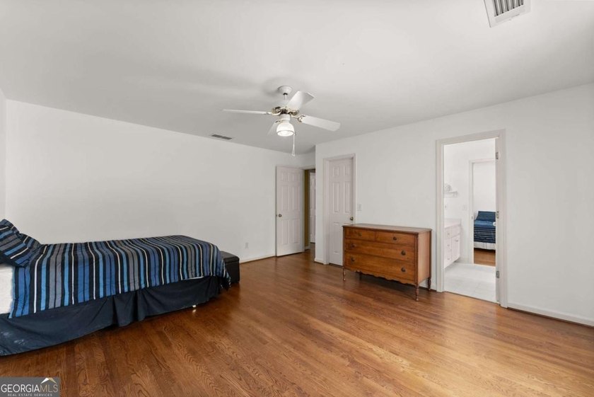Welcome to 1202 Chadwick Lake Drive-where space, style, and - photo 29