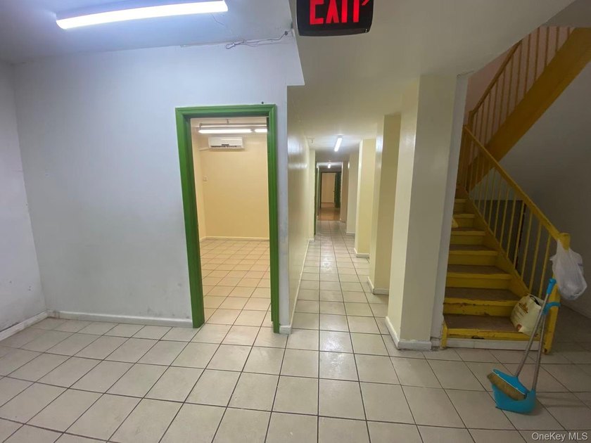 Community Facility Unit CF-A offering approx. 2,343 SF in a - photo 4