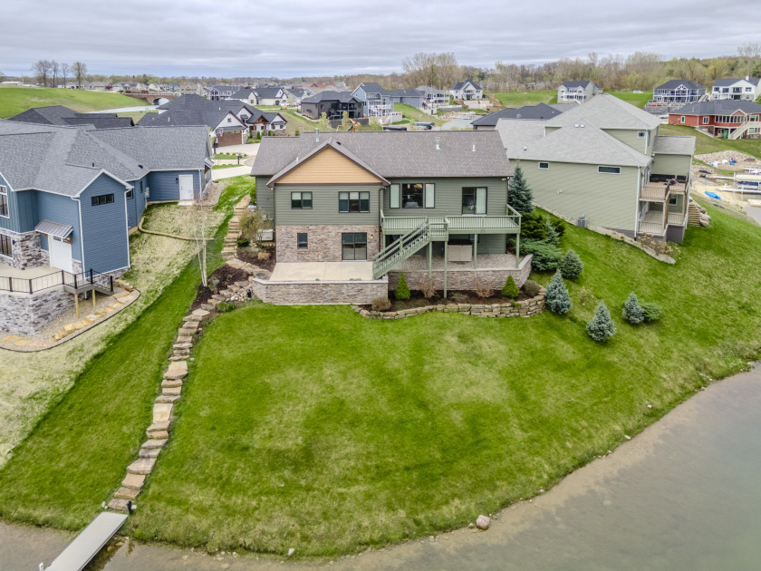 215 Ln 282B Hamilton Lake, Hamilton, IN 46742, 5279089