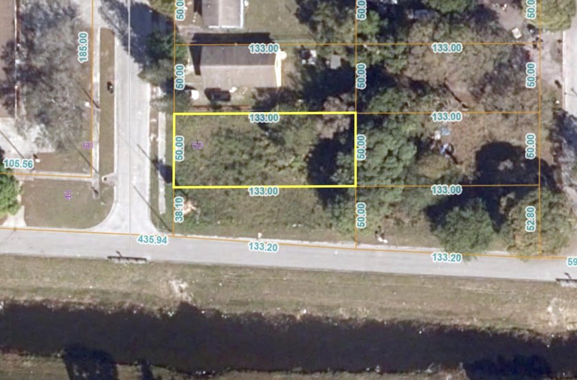 Located just 10-15 minutes from the beach, this property offers - photo 2