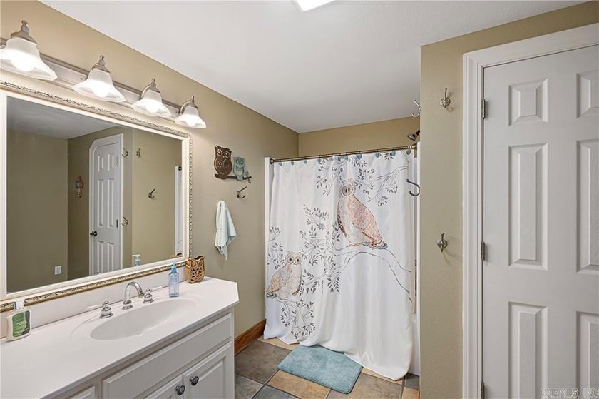 Sellers are offering a 2-point buy-down on the buyer's interest - photo 31