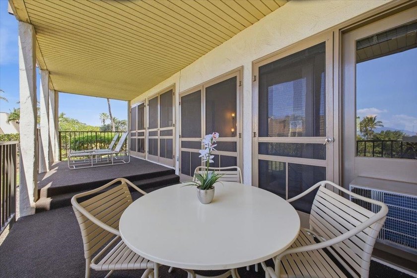Welcome to this cozy 2-bedroom, 2-bath downstairs residence in - photo 6