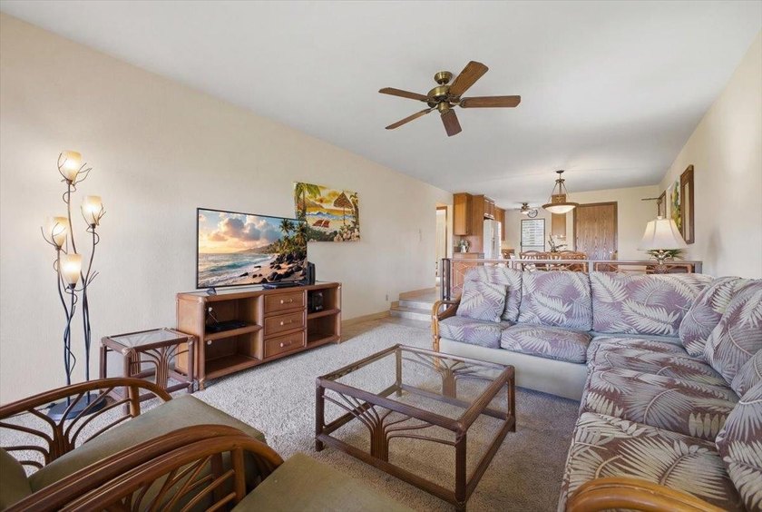Welcome to this cozy 2-bedroom, 2-bath downstairs residence in - photo 8