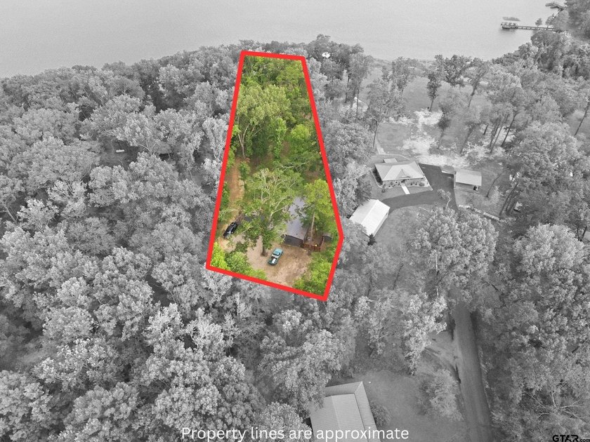 Escape to the peaceful shores of Lake Bob Sandlin with this - photo 2