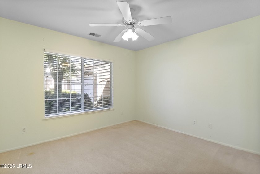 A beautiful, updated Clayton Villa in the heart of Sun City - photo 29