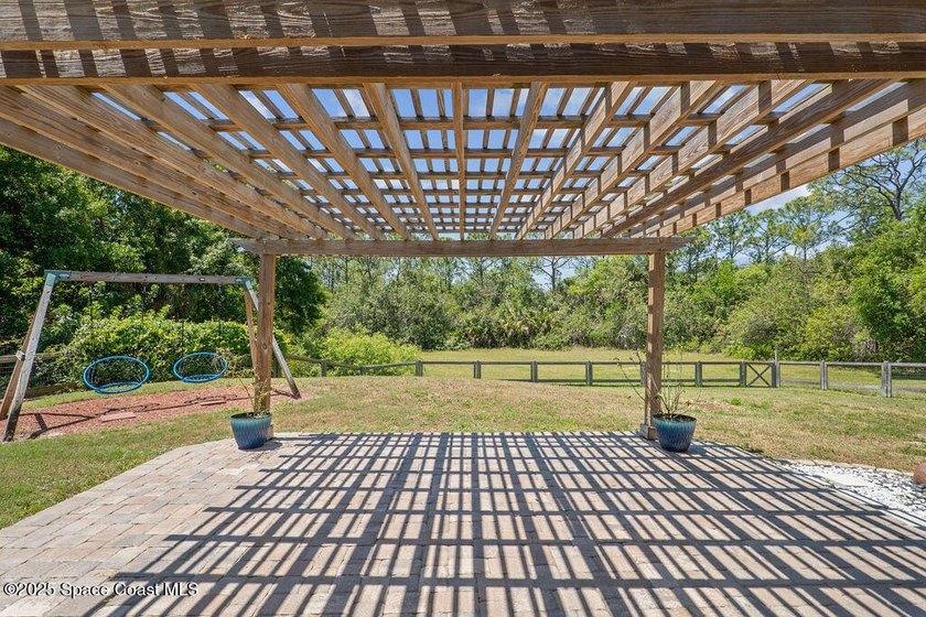 Welcome to your dream home in the prestigious Windover Farms - photo 33