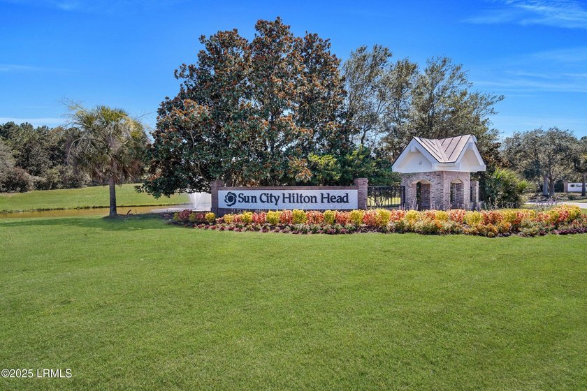 A beautiful, updated Clayton Villa in the heart of Sun City - photo 46