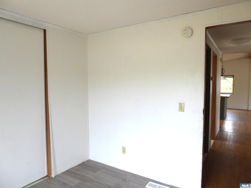 491 Mill Rd - photo 12