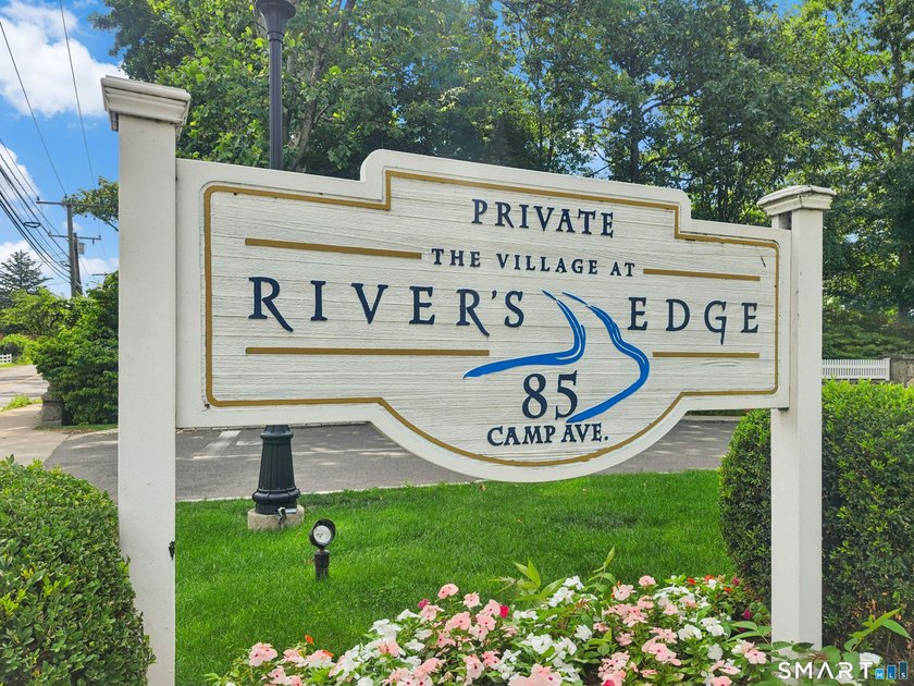 One of the largest townhomes in desirable Village River's Edge - photo 21
