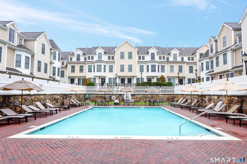 One of the largest townhomes in desirable Village River's Edge - photo 23